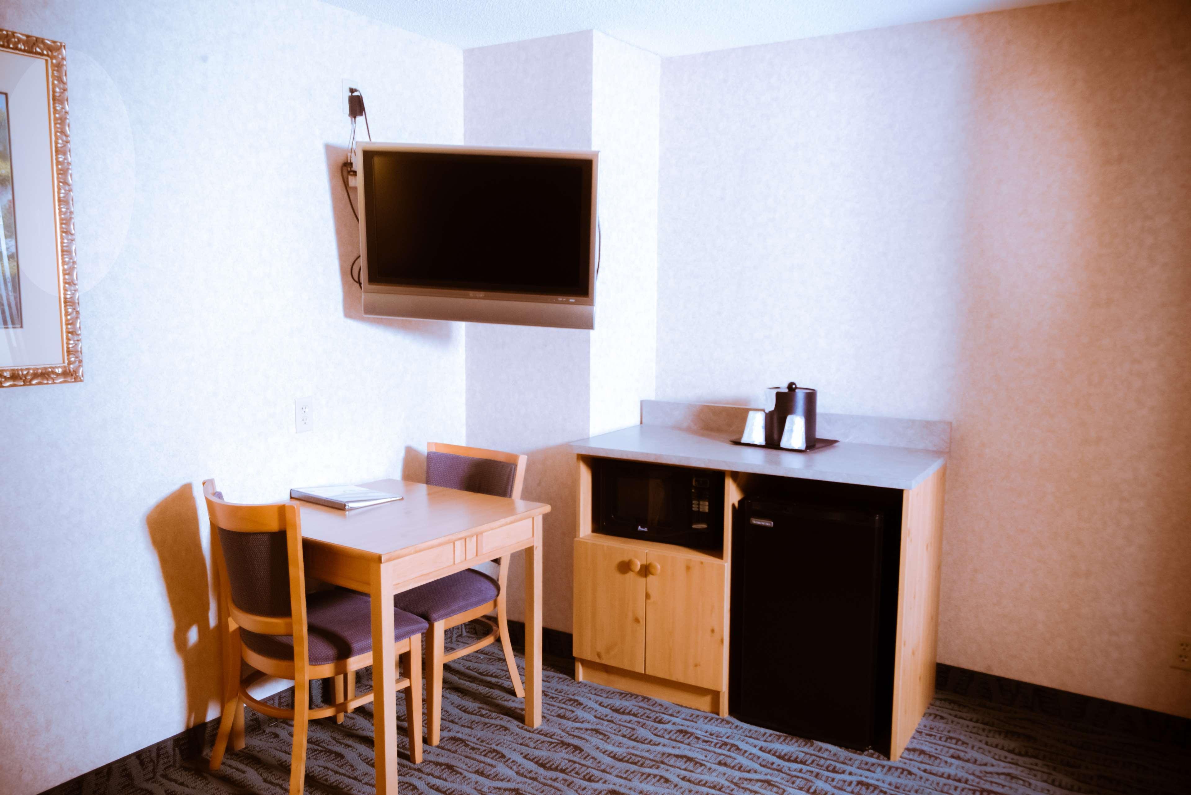 Best Western Plus Executive Court Inn & Conference Center Manchester Dış mekan fotoğraf
