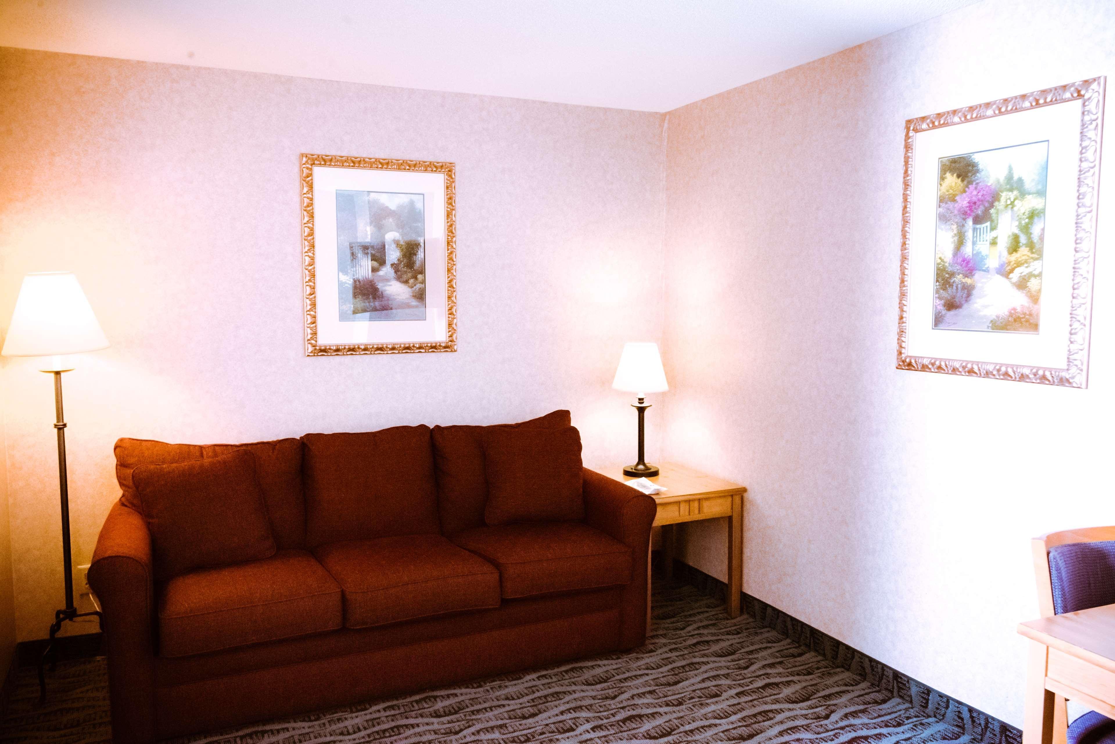 Best Western Plus Executive Court Inn & Conference Center Manchester Dış mekan fotoğraf