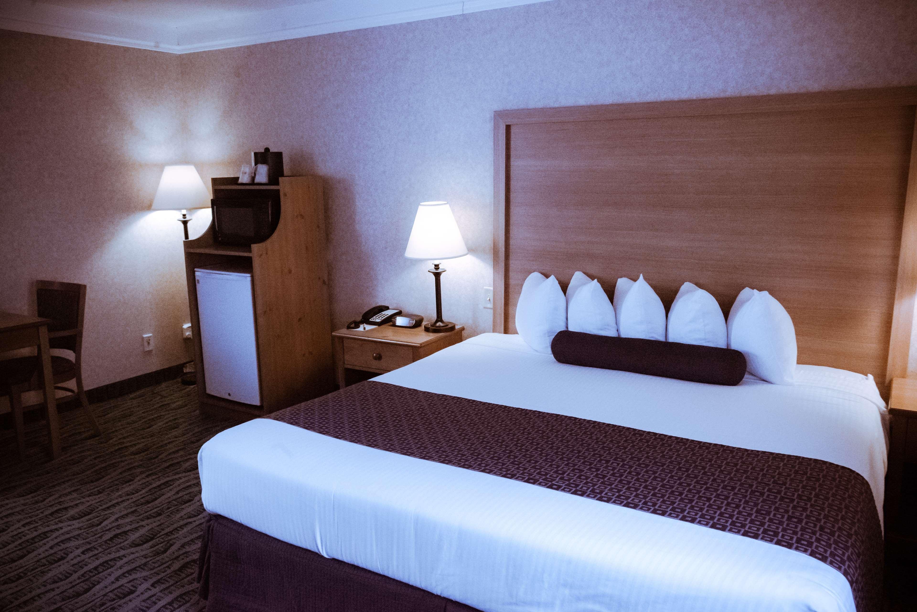 Best Western Plus Executive Court Inn & Conference Center Manchester Dış mekan fotoğraf
